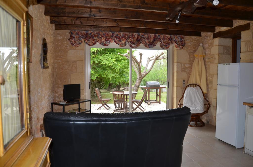 La Gueriniere Bed and Breakfast Cénac-et-Saint-Julien Exterior foto
